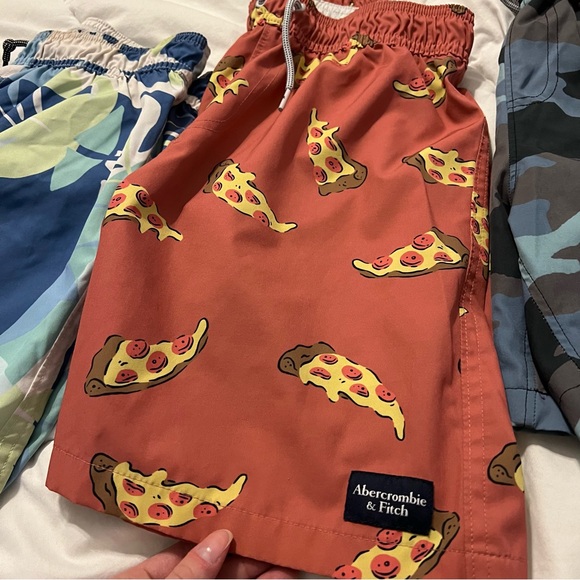 Boys swim trunks - Picture 3 of 7